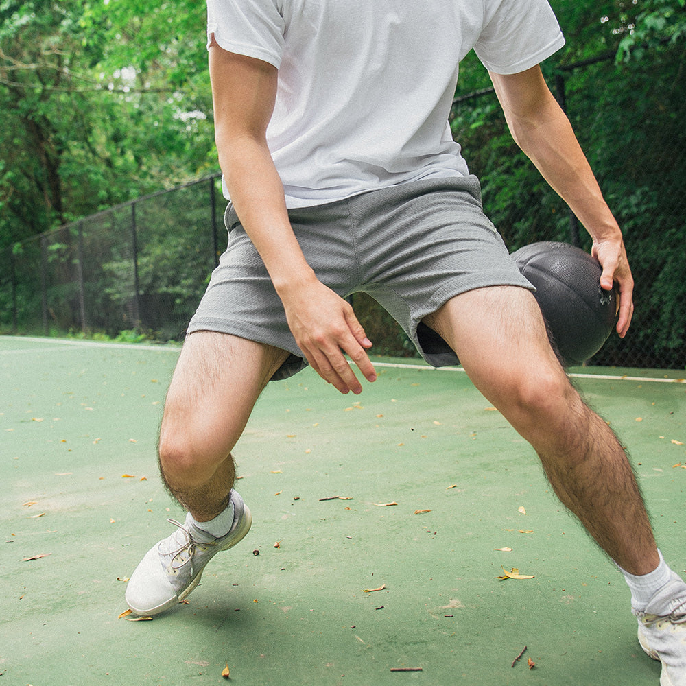 New Sports Style Three-point Shorts Yoga Thin Loose Pockets Plus